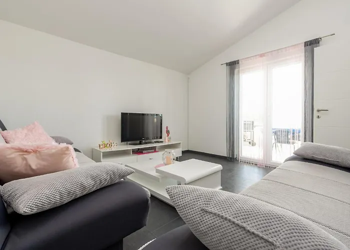 Stunning In Mulo With Wifi Апартаменты *